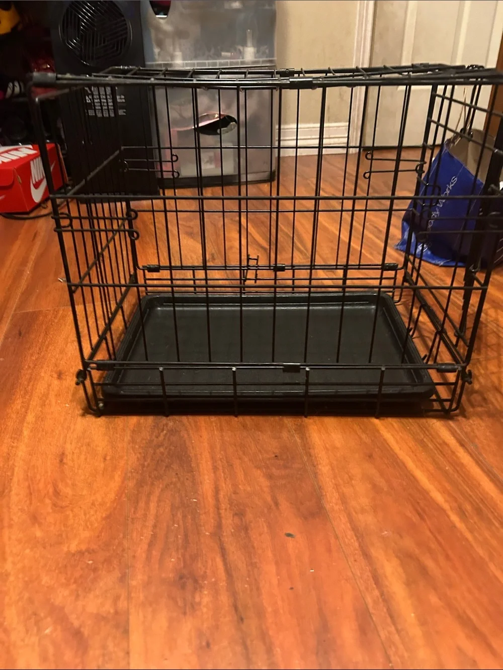 Black Small Pet Wire Crate with Removable Tray